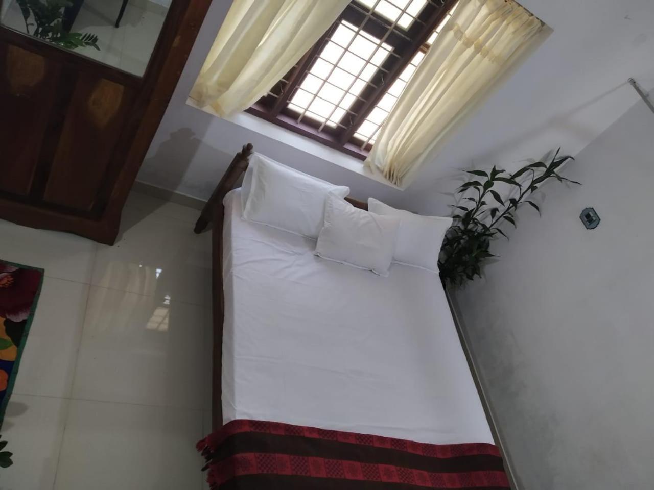 Avani Home Stay Iritti Екстериор снимка